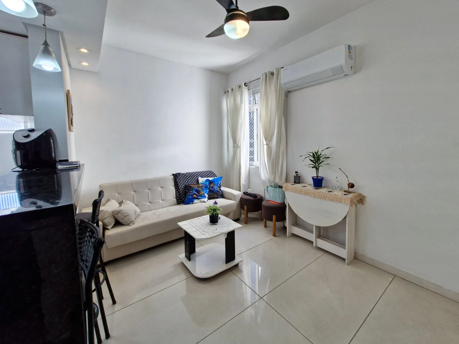 Lindo apartamento de 1 dormitório no Boqueirão, mobiliado, a poucos passos da praia. — foto 14