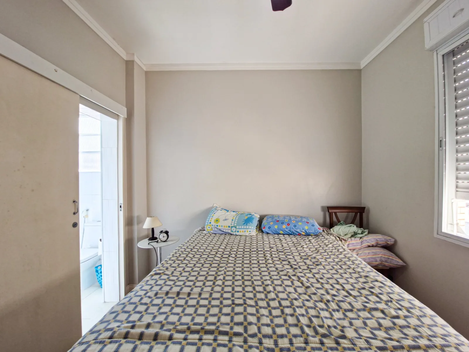 Ótimo Apartamento de 02 Dormitórios com suíte, Vista Mar, no Embaré em Santos - SP. — foto 10