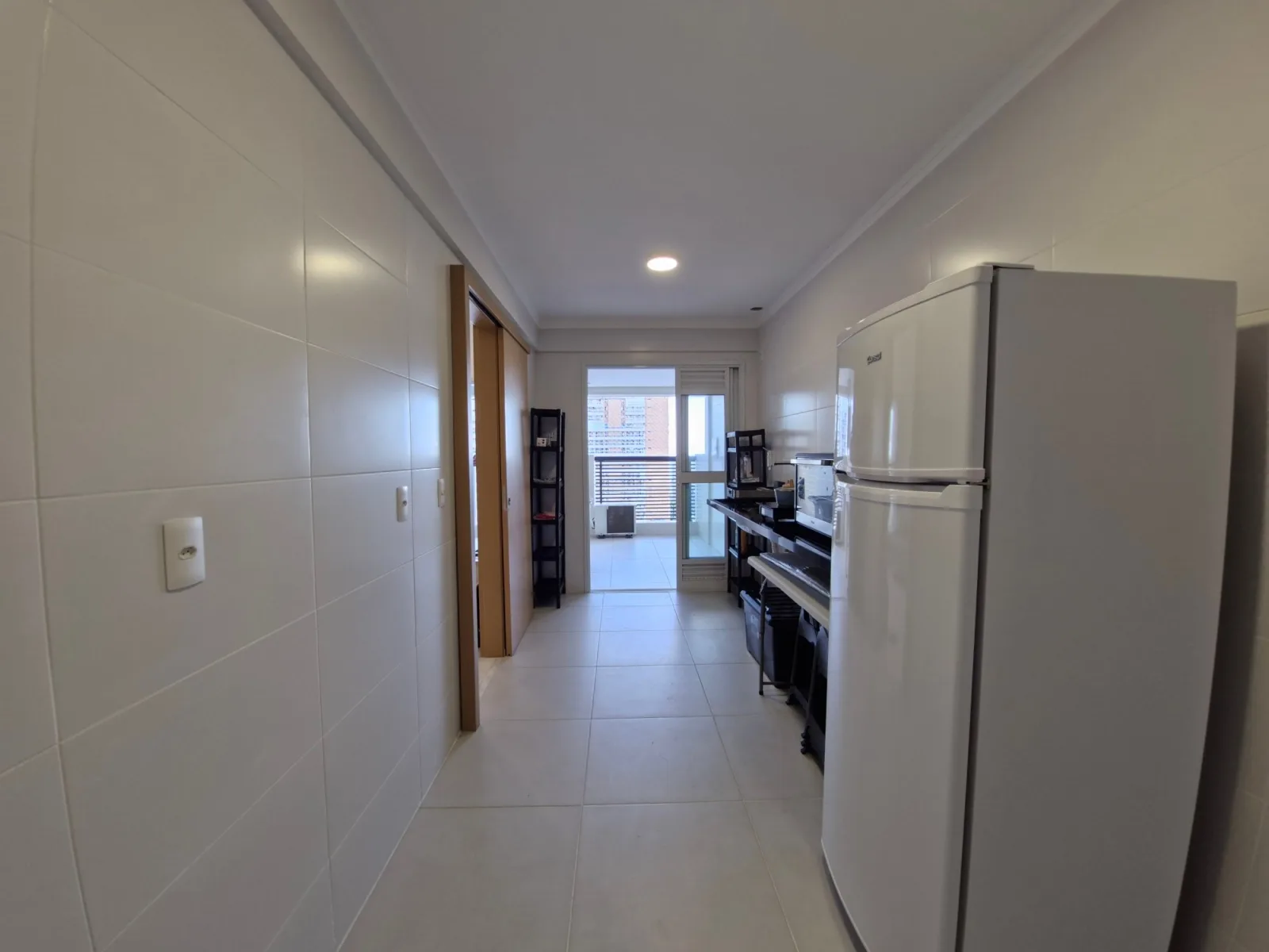 Esplêndido Apartamento de 02 dormitórios suítes, com linda vista mar, no Gonzaga, em Santos - SP. — foto 15