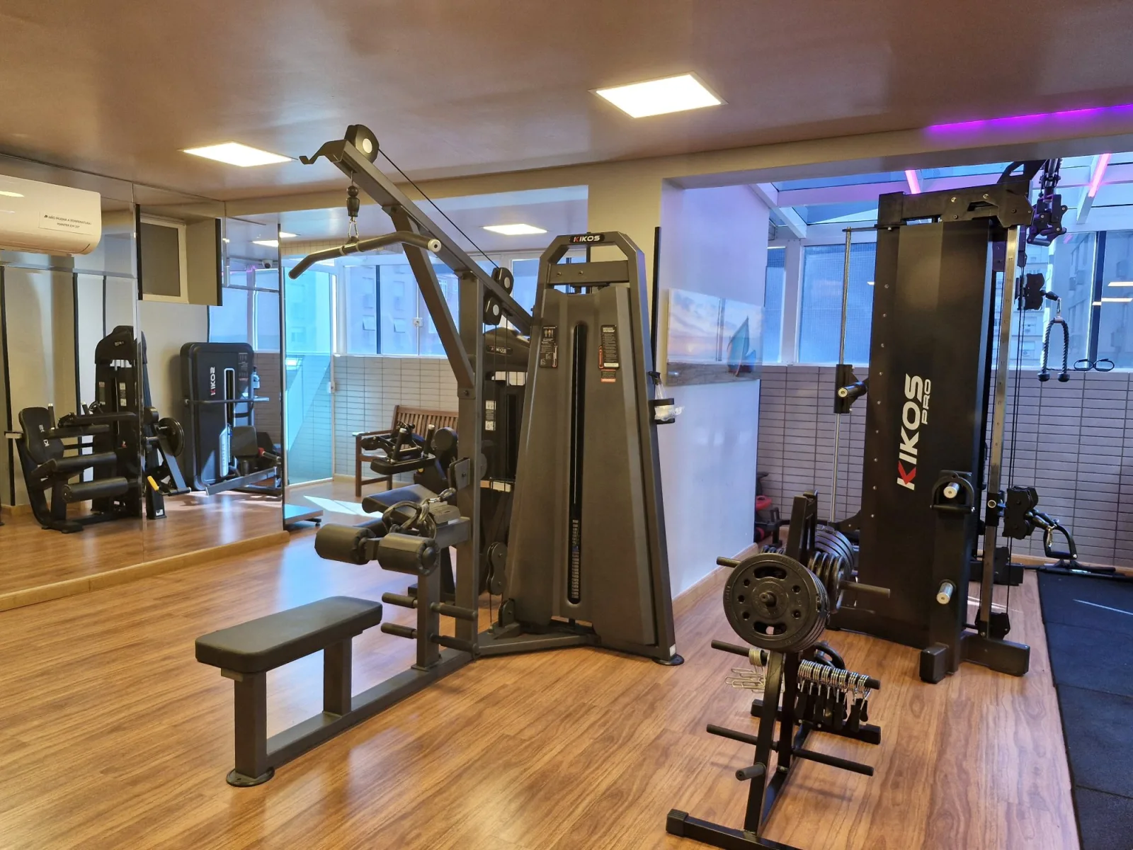 Vista infinita, sofisticação e praticidade neste lindo apartamento no coração do Gonzaga. — foto 21