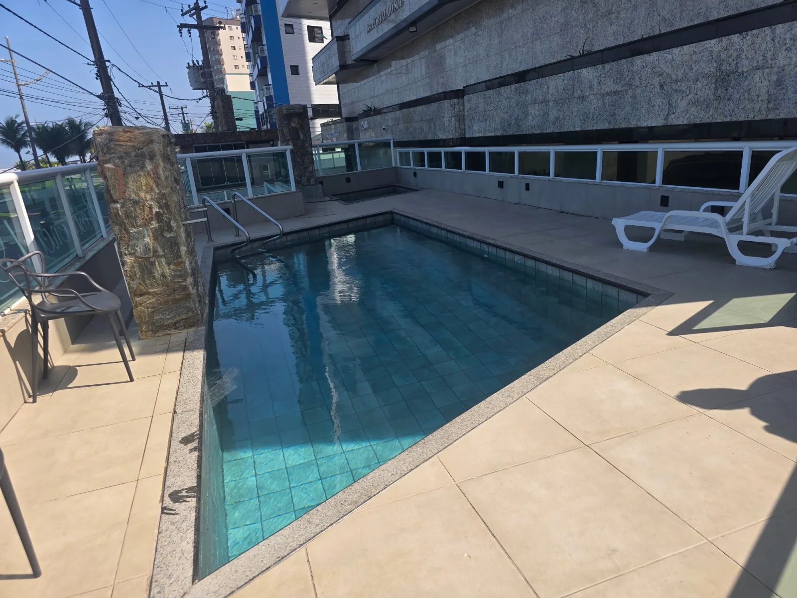 Apartamento vista mar com sacada gourmet — foto 19
