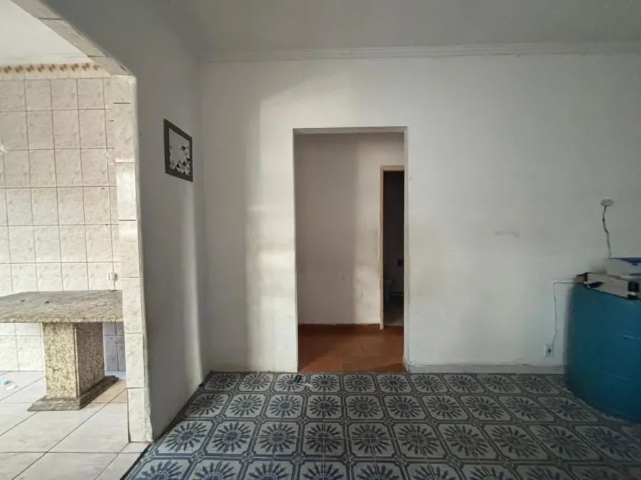 Casa 2 quartos no Guilhermina — foto 1