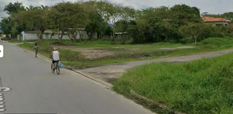 Lote comercial Peruíbe