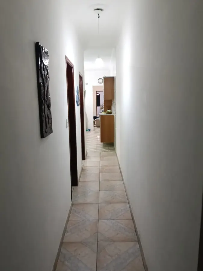Casa 3 quartos no Guilhermina — foto 1