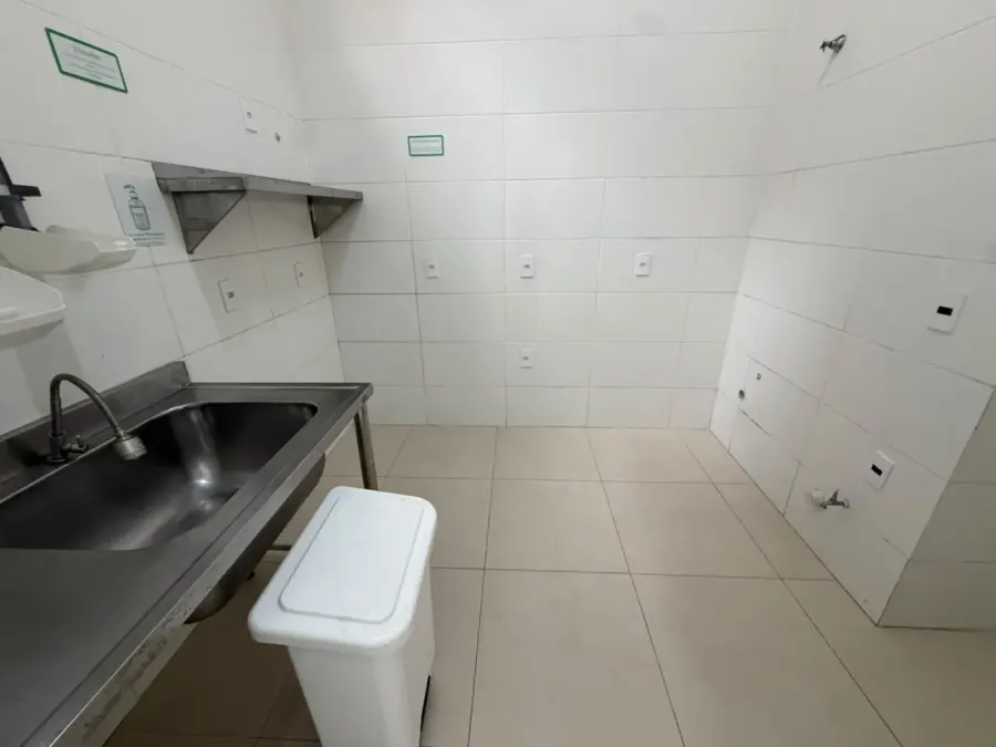 Cód. 3465 — Loja Comercial Centro São Vicente