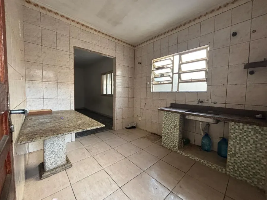 Casa 2 quartos no Guilhermina — foto 3