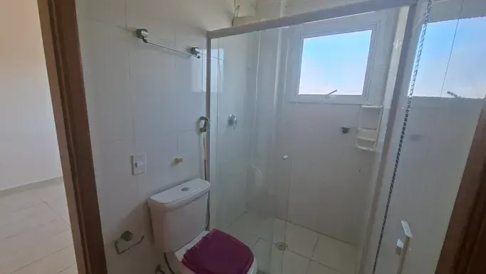 Cód. 3250 — Apartamento Canto do Forte