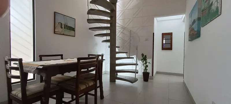 Sobrado 3 quartos no Aviação — foto 1