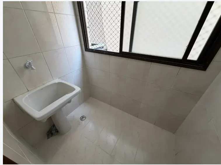 Junior Chede - Apartamento reformado 50m Guilhermina — foto 7