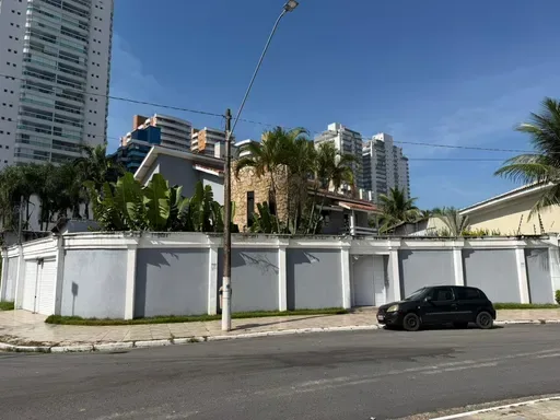 Cód. 2499 — Mansão Canto do Forte — unidade 2499