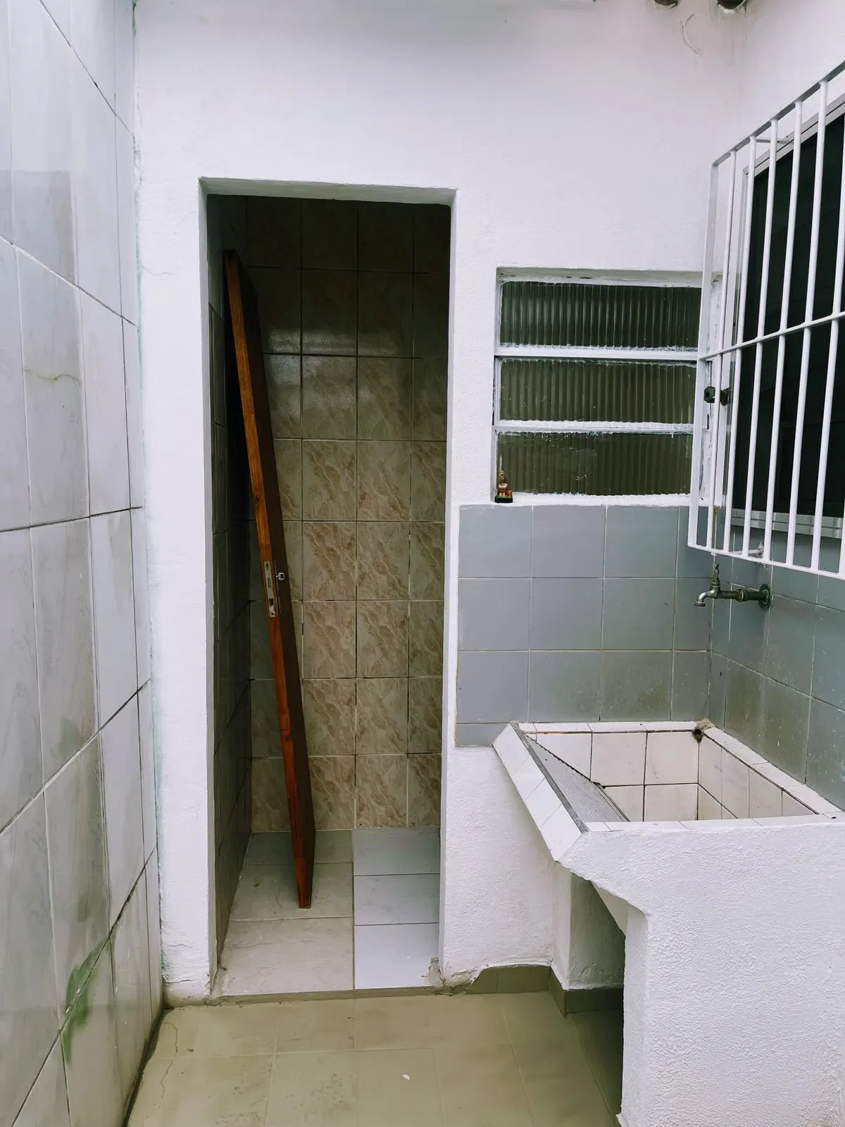 Ashow ref 1703C — unidade 1703C